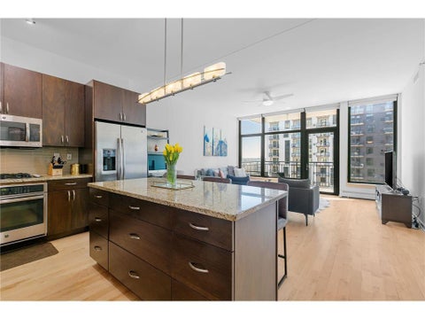 Condo For Sale - 1120 S 2nd Street<br/> Minneapolis, MN 55415