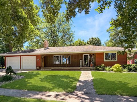 Homes For Sale - 431 Central Avenue<br/> Balaton, MN 56115