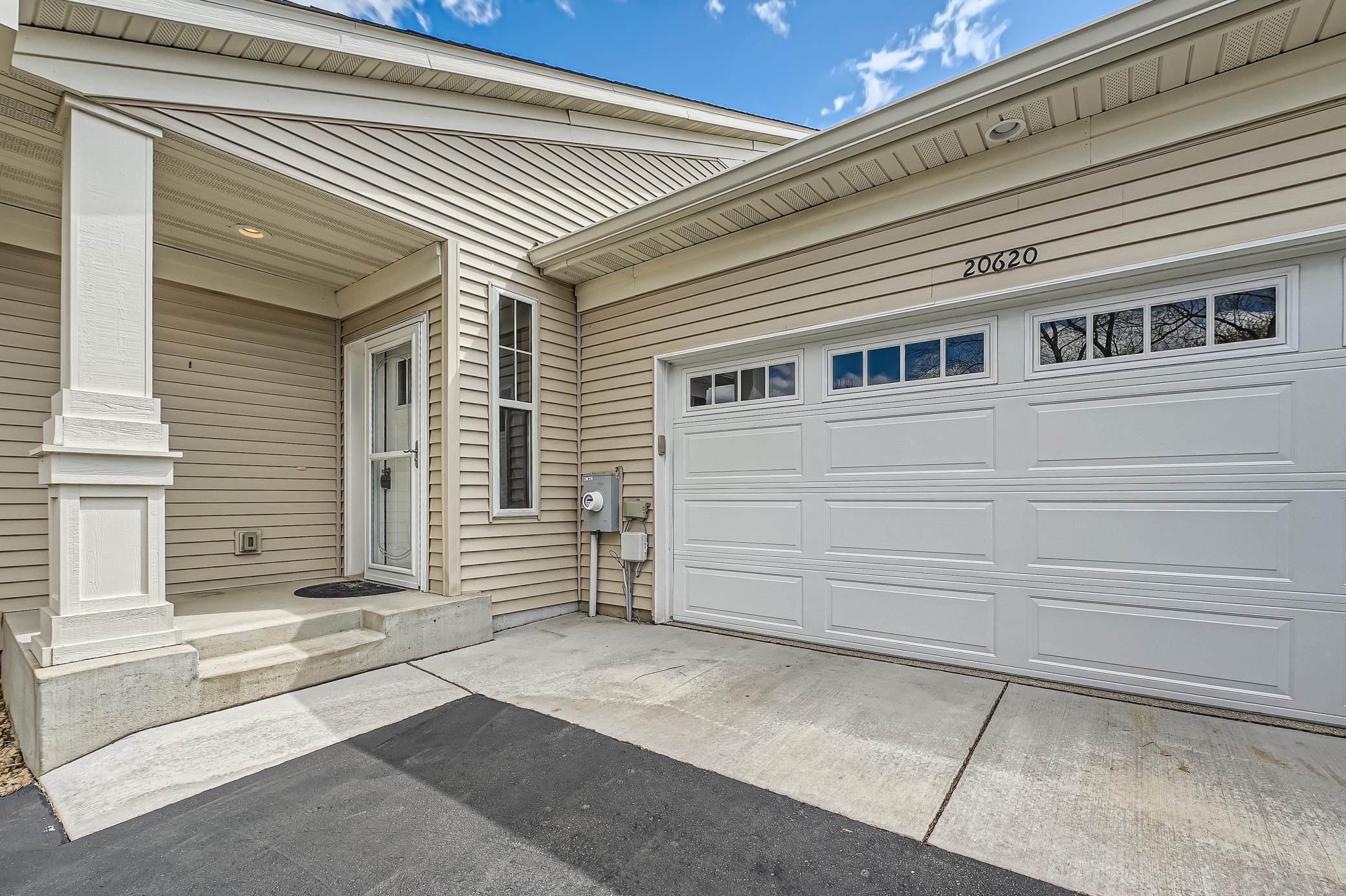 20620 Everton Way, Forest Lake, Minnesota image 2