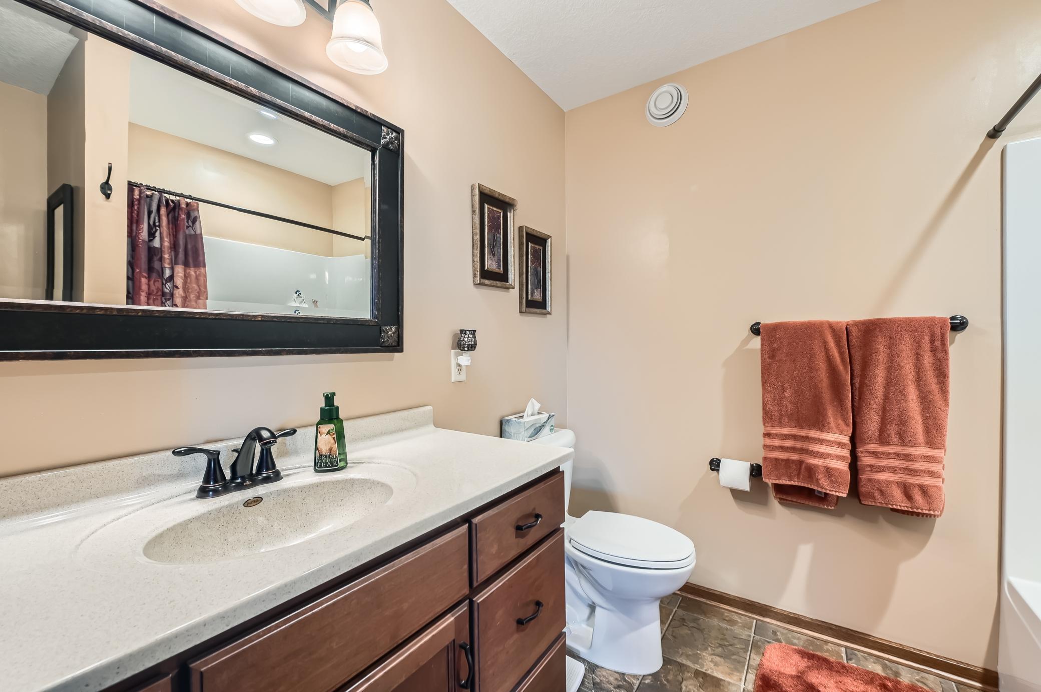20620 Everton Way, Forest Lake, Minnesota image 21