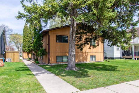 Multifamily For Sale - 1605 5th Avenue<br/> Cass County, Fargo, ND 58103