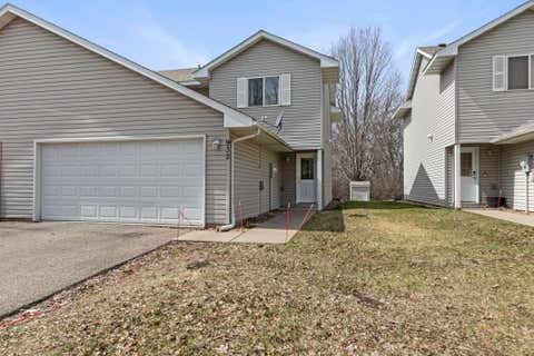 Townhouse For Sale - 932 Main Street<br/> Washington County, Saint Paul Park, MN 55071