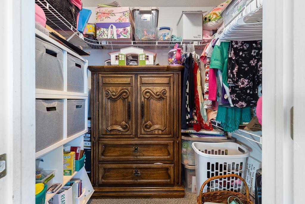 518 Harriett Drive, Marshall, Minnesota image 38