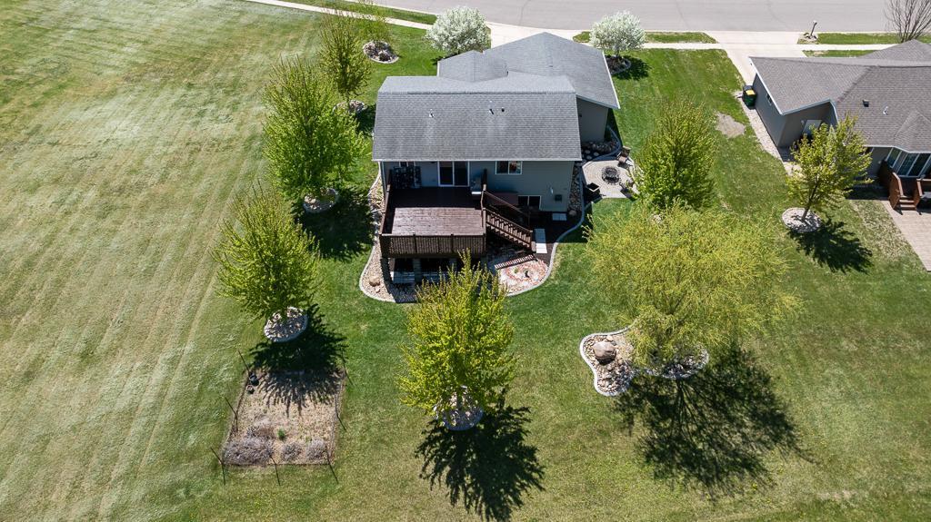 518 Harriett Drive, Marshall, Minnesota image 10