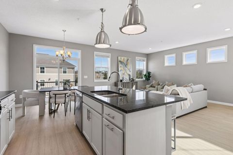 Townhouse For Sale - 6998 Archer Trail<br/> Dakota County, Inver Grove Heights, MN 55077
