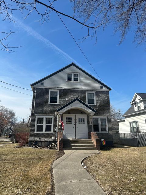 Multifamily For Sale - 902-904 N 1st Street North Street<br/> Fargo, ND 58102