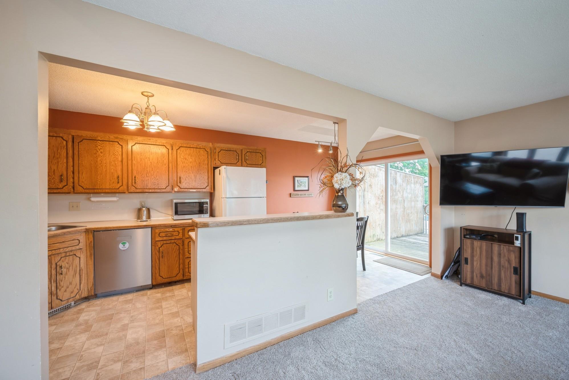 14962 Dodd Boulevard, Rosemount, Minnesota image 16