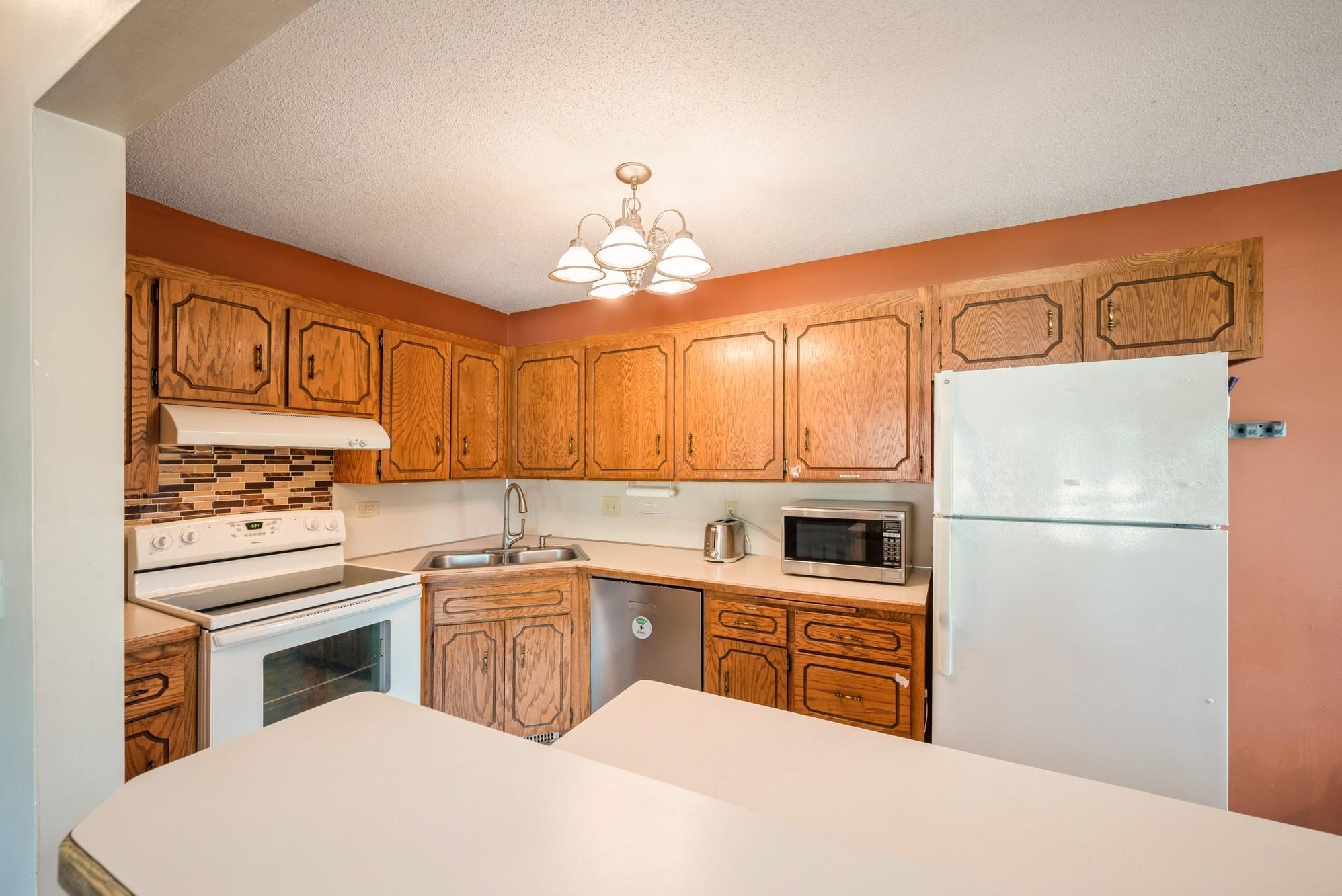 14962 Dodd Boulevard, Rosemount, Minnesota image 12