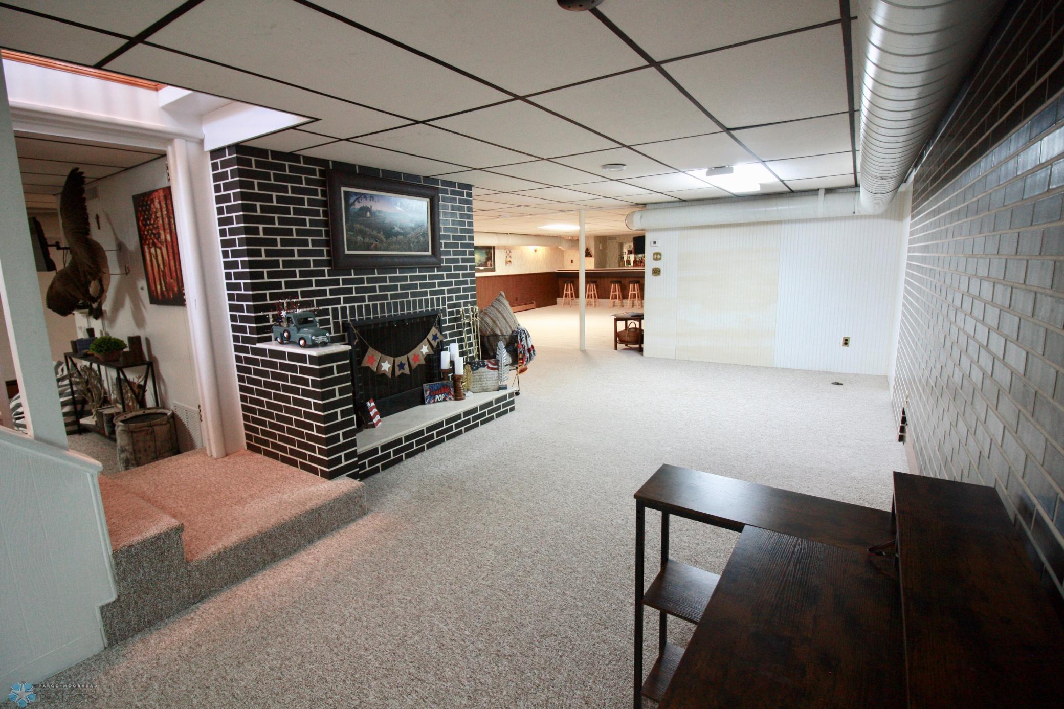 407 2nd Avenue, Hankinson, North Dakota image 43