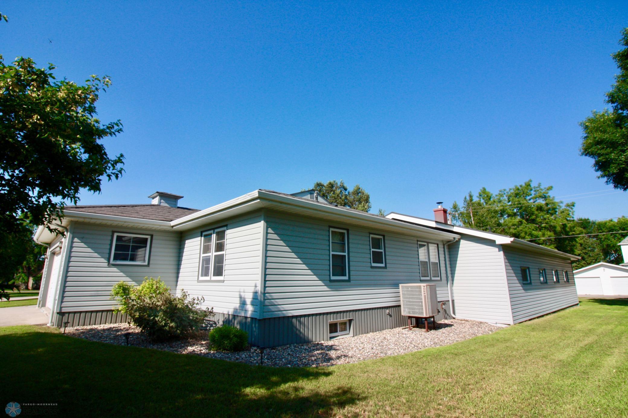 407 2nd Avenue, Hankinson, North Dakota image 7