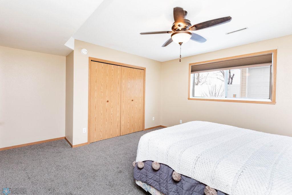 1703 Huntington Drive, West Fargo, North Dakota image 30