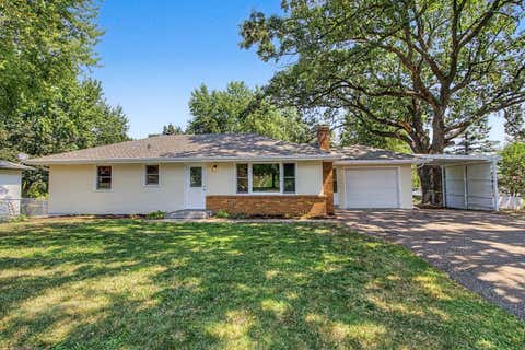 Homes For Sale - 6230 Cahill Avenue<br/> Dakota County, Inver Grove Heights, MN 55076