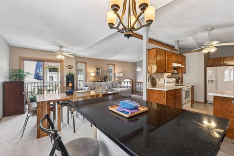 Homes For Sale - 7630 Borman Way<br/> Inver Grove Heights, MN 55076