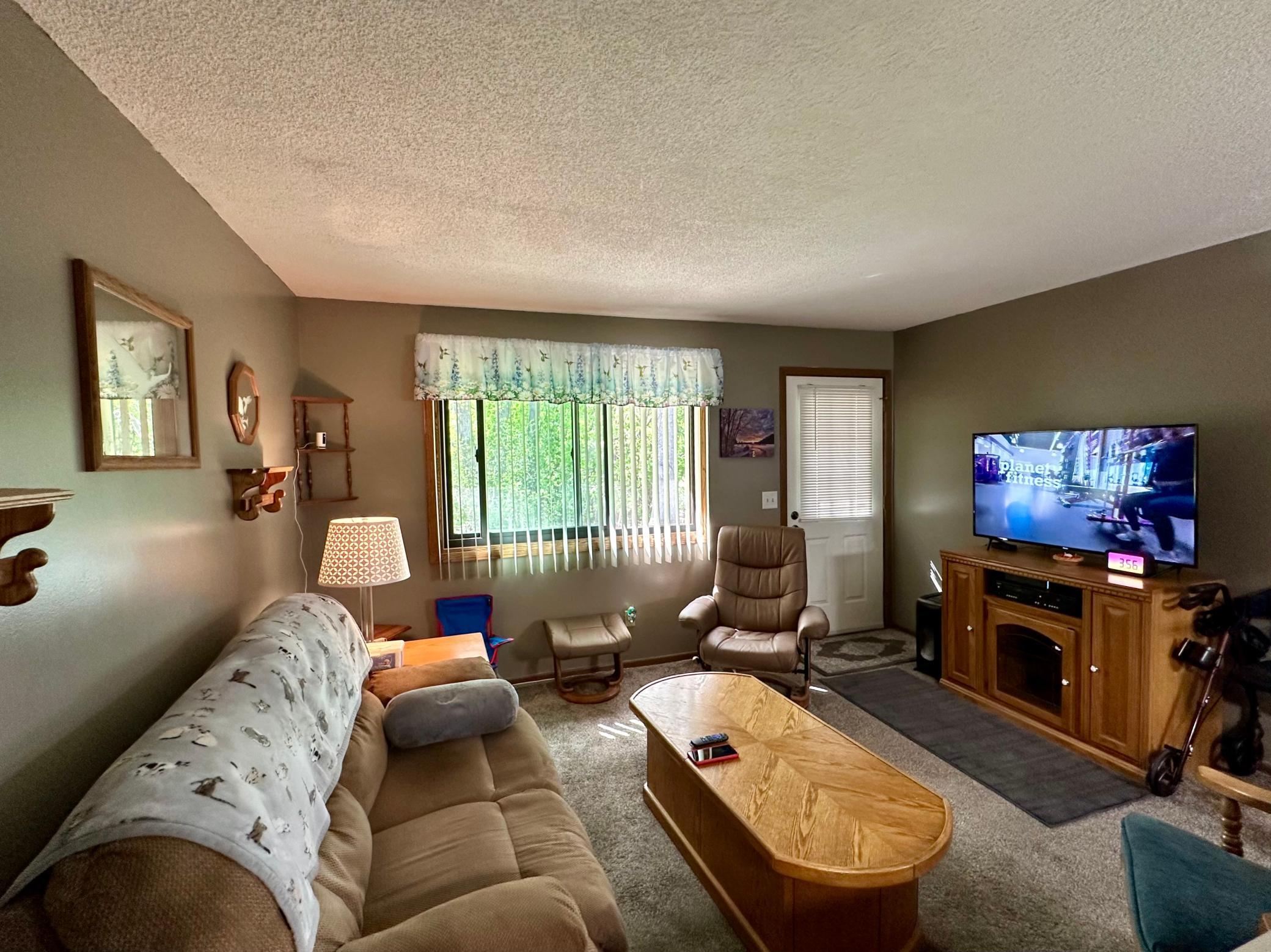 2689 Brookdale Lane, Minneapolis, Minnesota image 2