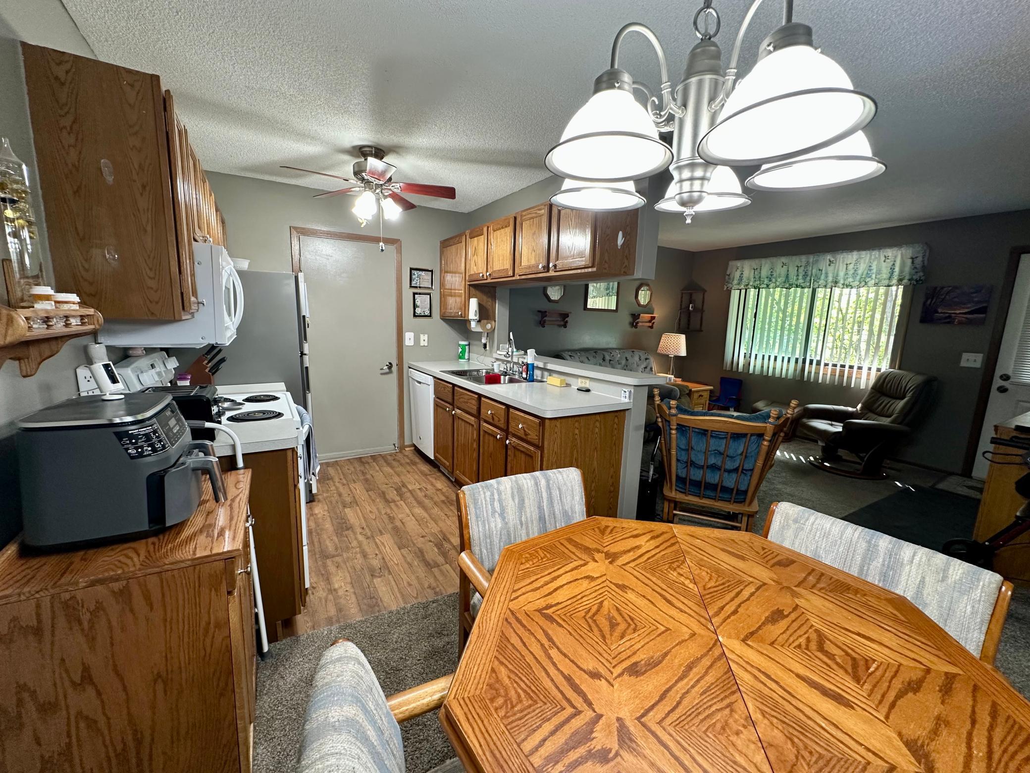 2689 Brookdale Lane, Minneapolis, Minnesota image 6