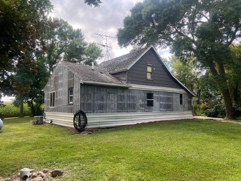 Homes For Sale - 13503 Page Avenue<br/> Mcleod County, Hutchinson, MN 55350