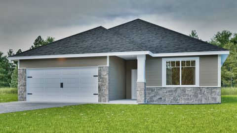 Homes For Sale - 1800 Dale Place<br/> Pine Island, MN 55963