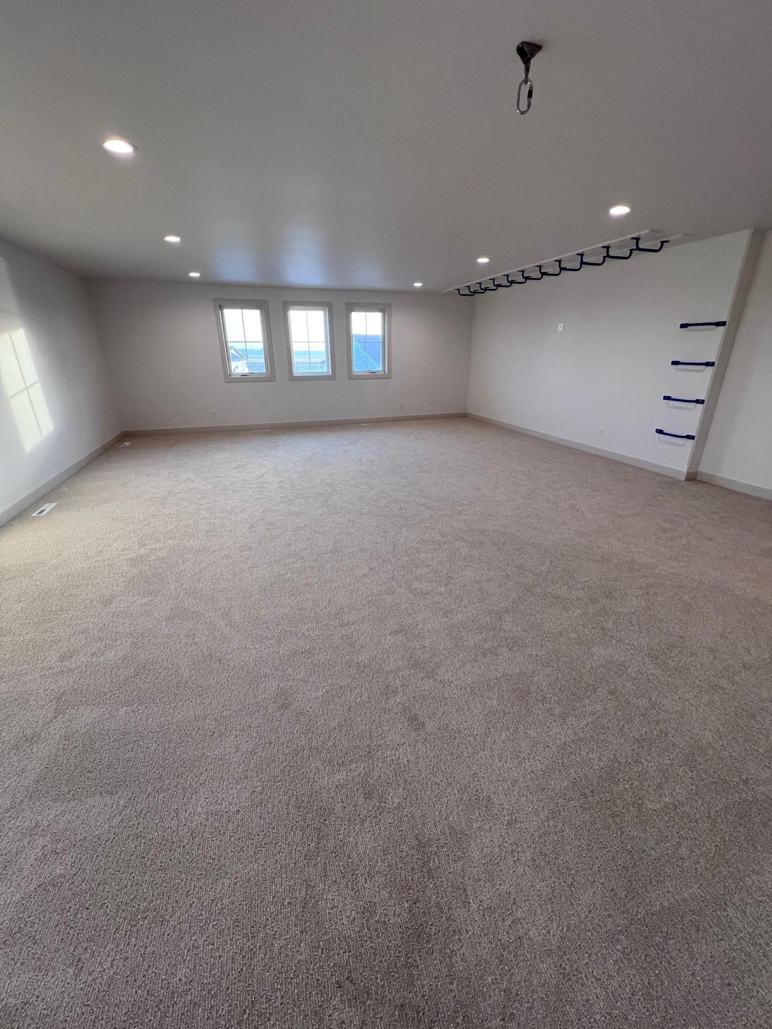 Horace, North Dakota 58047, United States, 4 Bedrooms Bedrooms, ,4 BathroomsBathrooms,Residential,Pending,223421