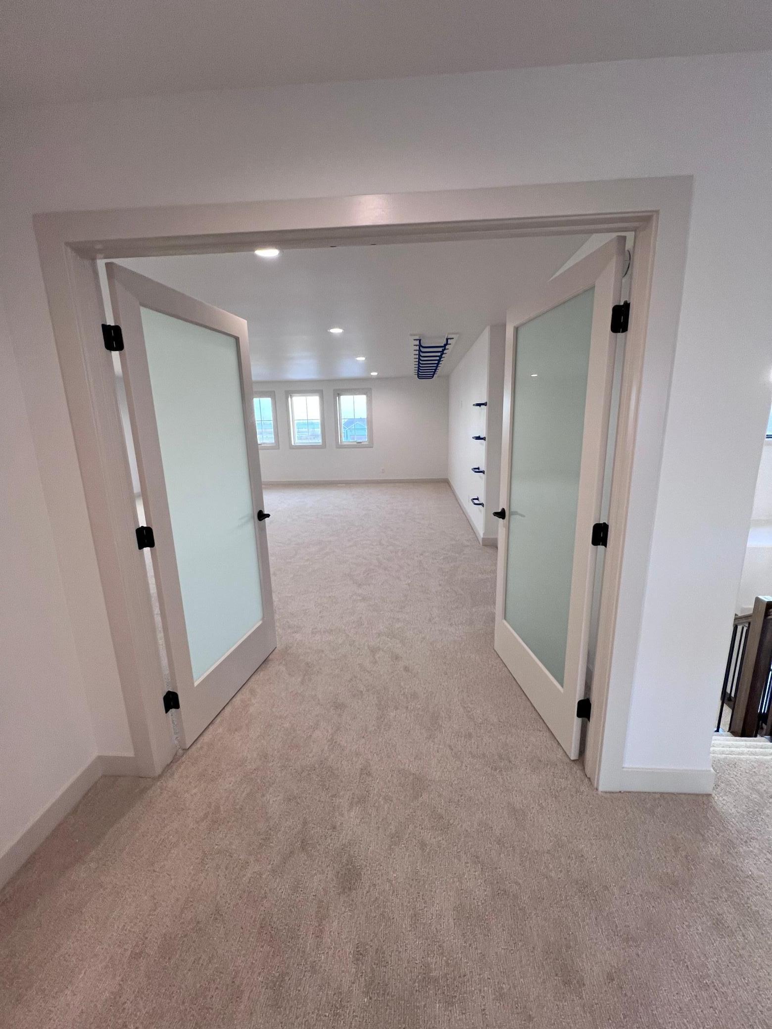 Horace, North Dakota 58047, United States, 4 Bedrooms Bedrooms, ,4 BathroomsBathrooms,Residential,Pending,223421