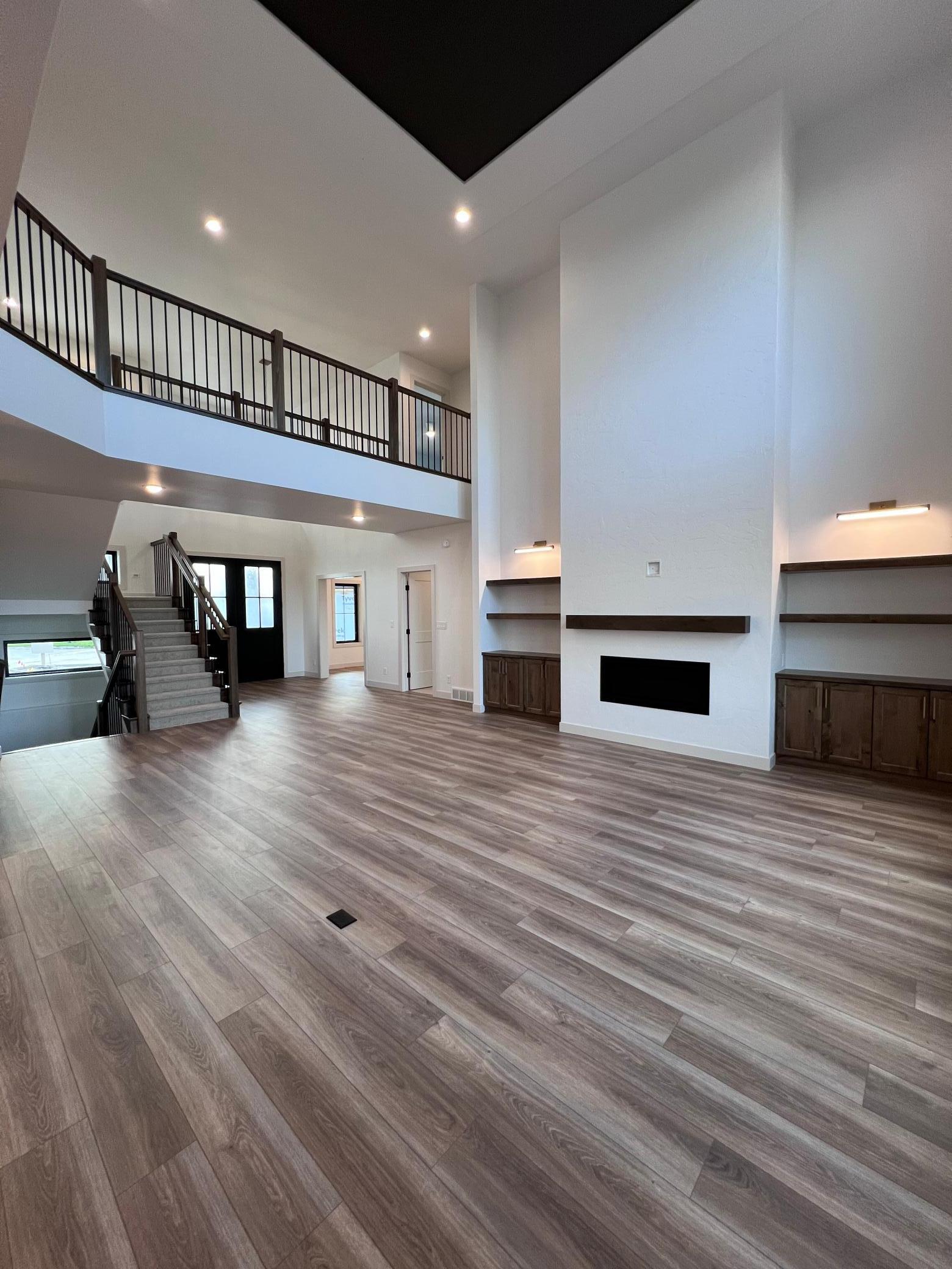 Horace, North Dakota 58047, United States, 4 Bedrooms Bedrooms, ,4 BathroomsBathrooms,Residential,Pending,223421