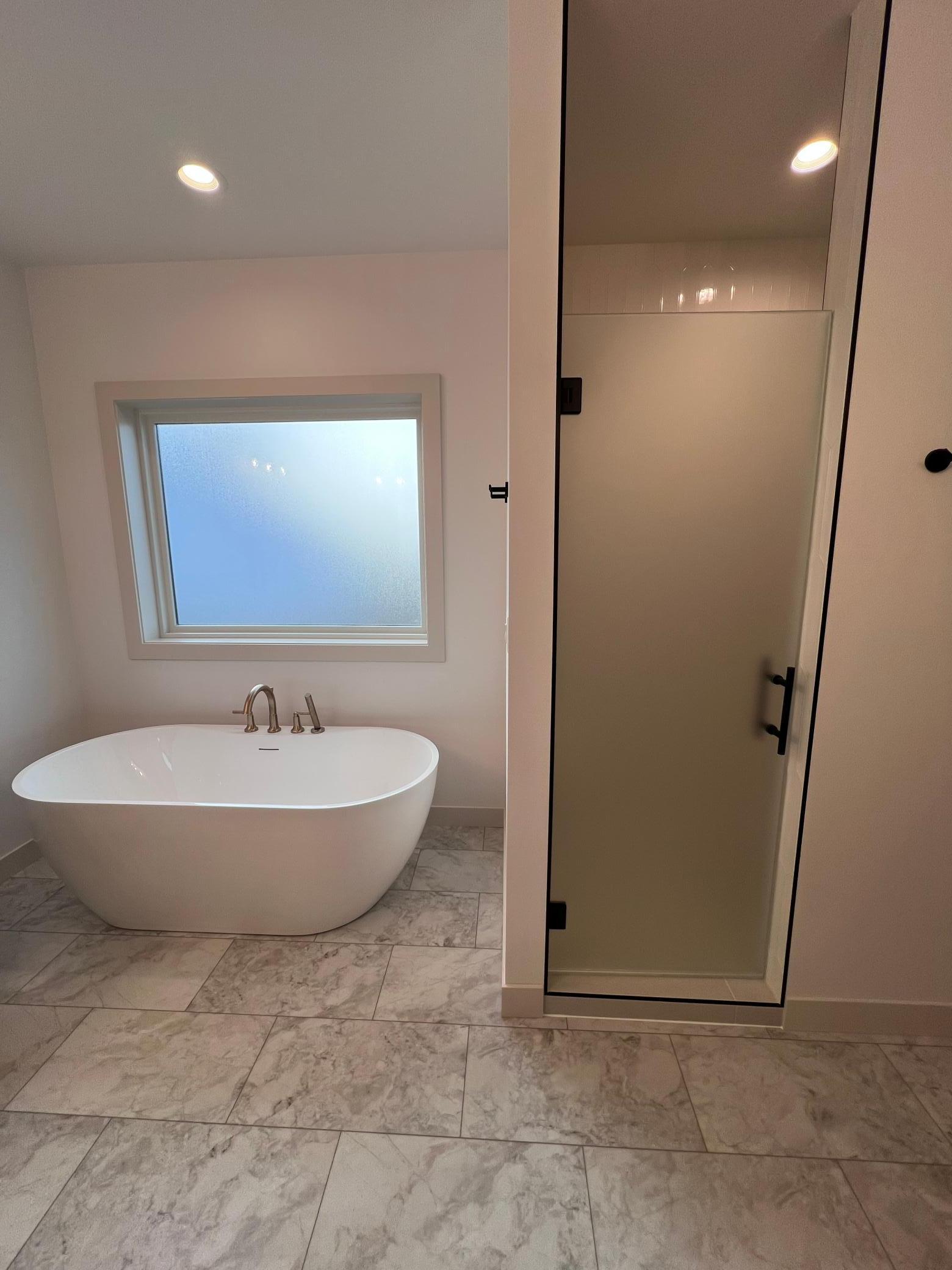 Horace, North Dakota 58047, United States, 4 Bedrooms Bedrooms, ,4 BathroomsBathrooms,Residential,Pending,223421