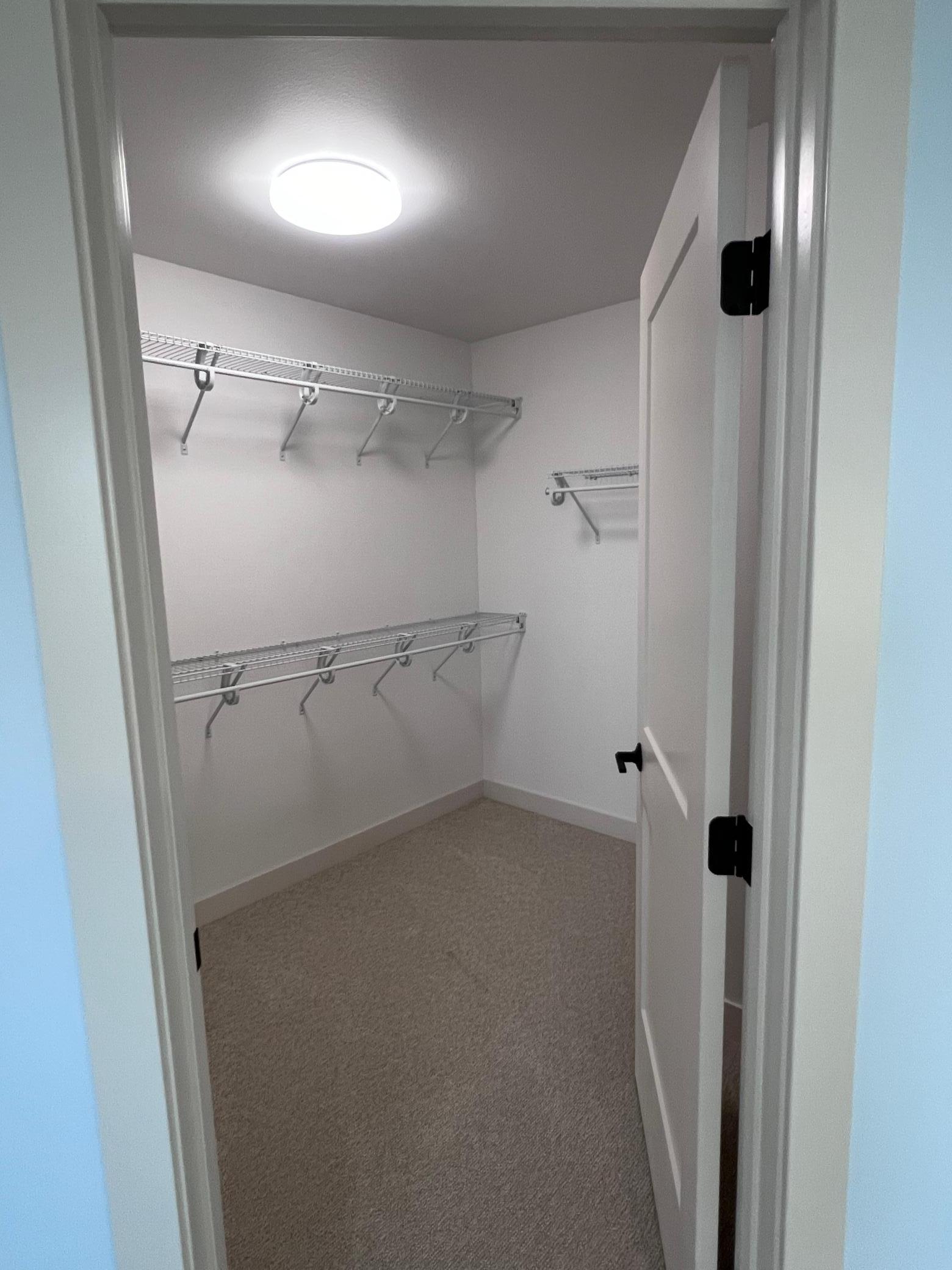 Horace, North Dakota 58047, United States, 4 Bedrooms Bedrooms, ,4 BathroomsBathrooms,Residential,Pending,223421