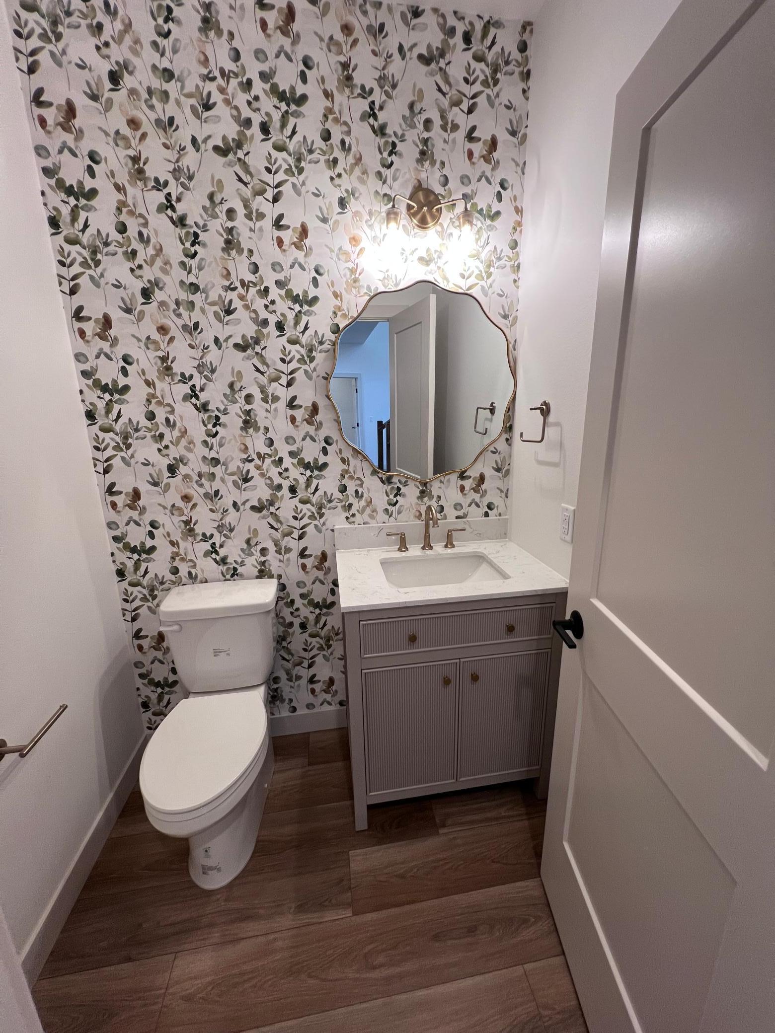 Horace, North Dakota 58047, United States, 4 Bedrooms Bedrooms, ,4 BathroomsBathrooms,Residential,Pending,223421