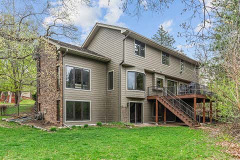 Homes For Sale - 5811 Shannon Drive<br/> Edina, MN 55439