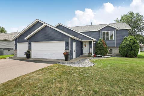 Homes For Sale - 1120 4th Street<br/> Sartell, MN 56377