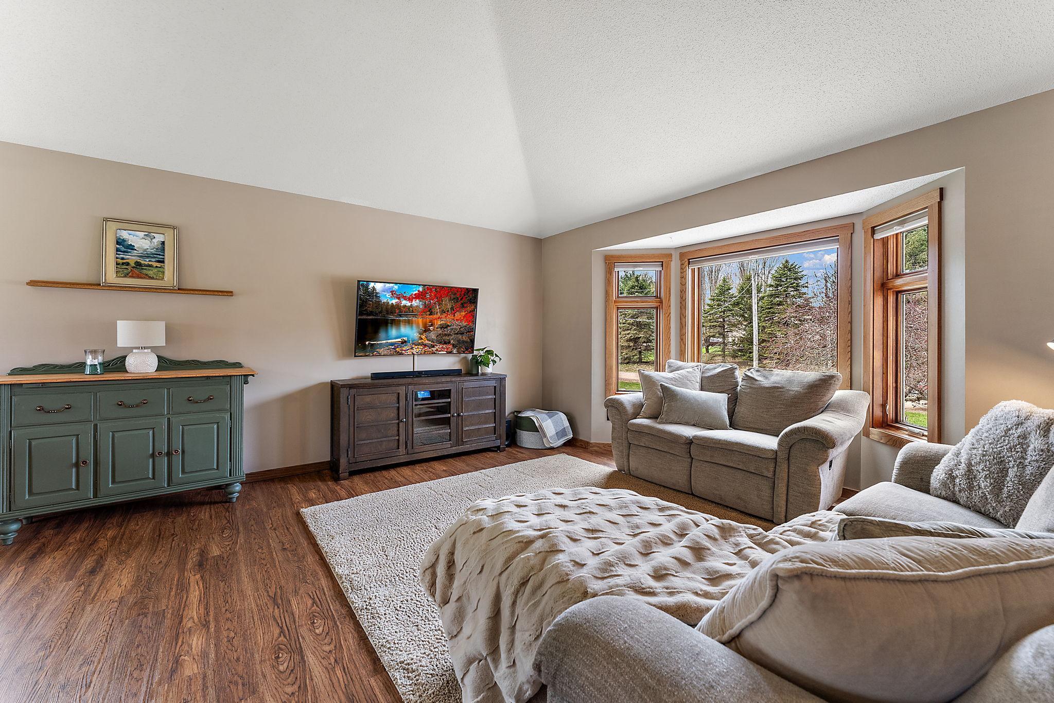 24271 Amazon Street, Stacy, Minnesota image 9