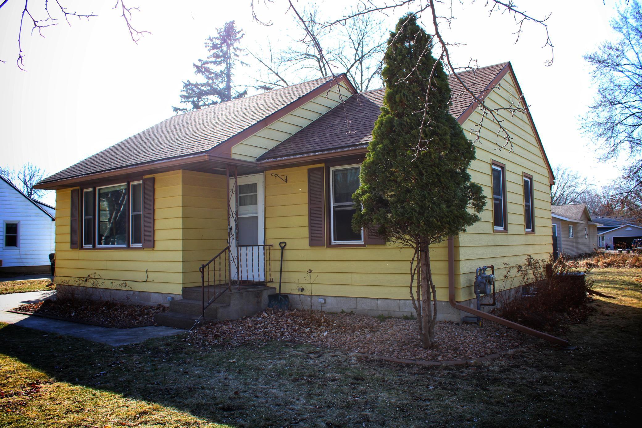 544 Clark Street, Hutchinson, Minnesota image 4