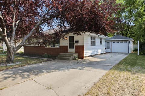 Homes For Sale - 1208 18th Street<br/> Moorhead, MN 56560