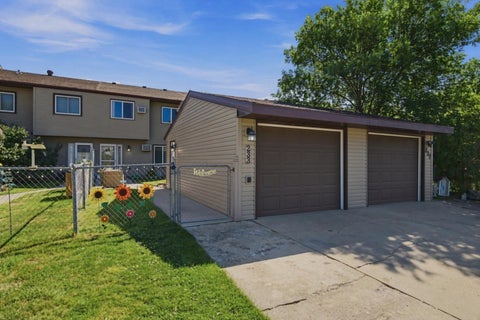 Townhouse For Sale - 233 19th Street<br/> West Fargo, ND 58078