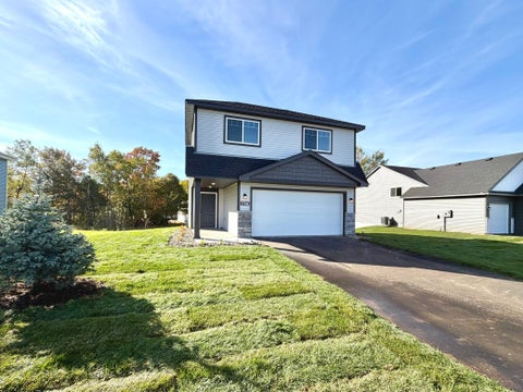 Homes For Sale - 37546 Greenway Avenue<br/> North Branch, MN 55056