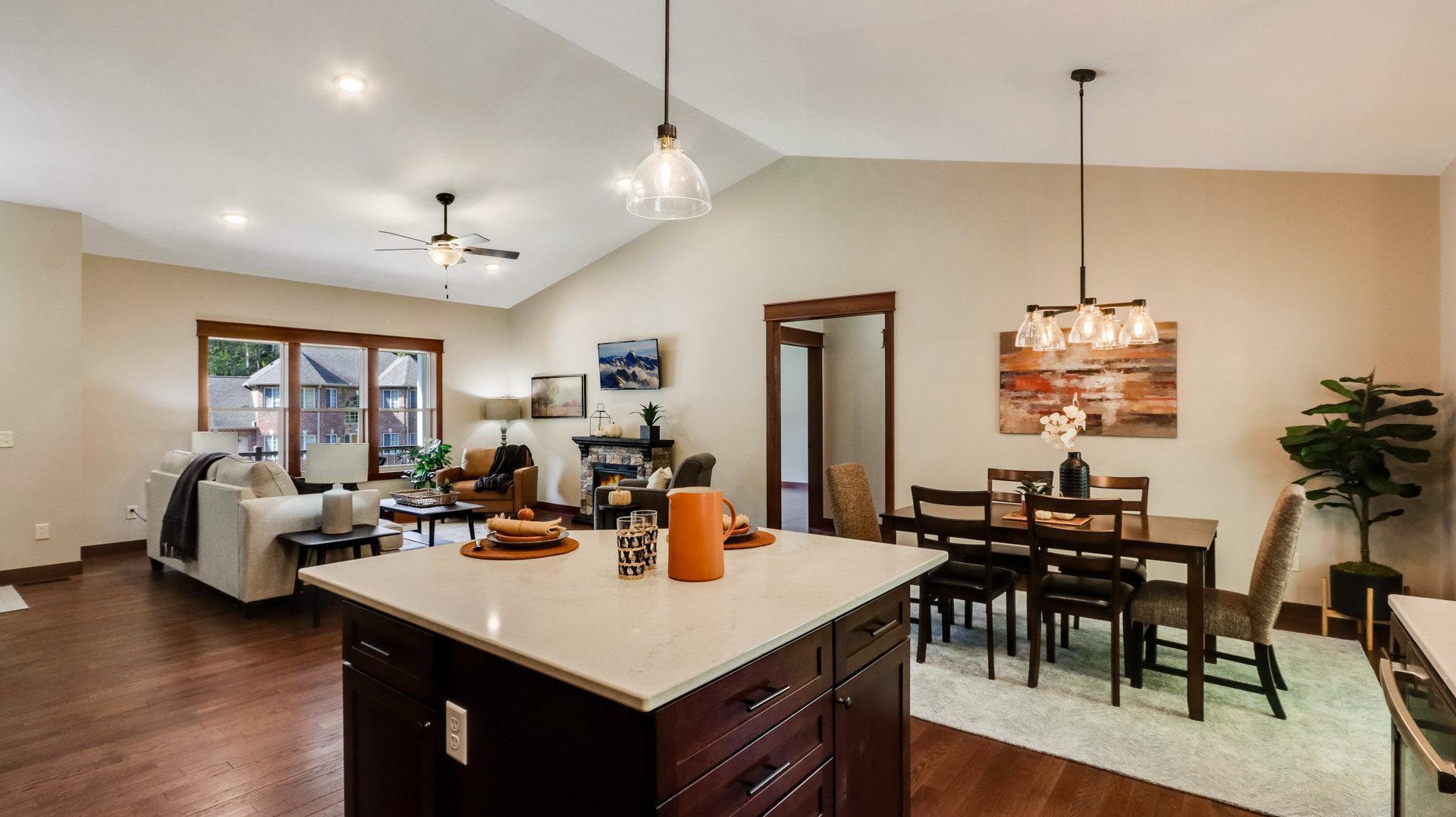 4715 Oakwood Hills Parkway, Eau Claire, Wisconsin image 7