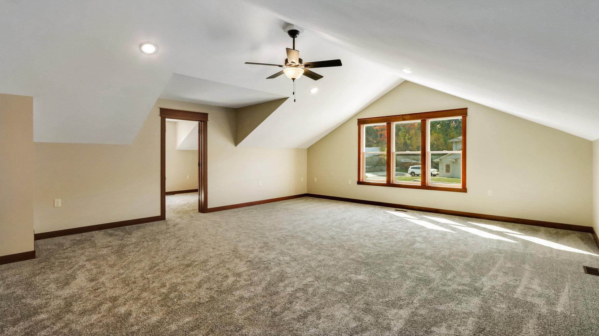 4715 Oakwood Hills Parkway, Eau Claire, Wisconsin image 25