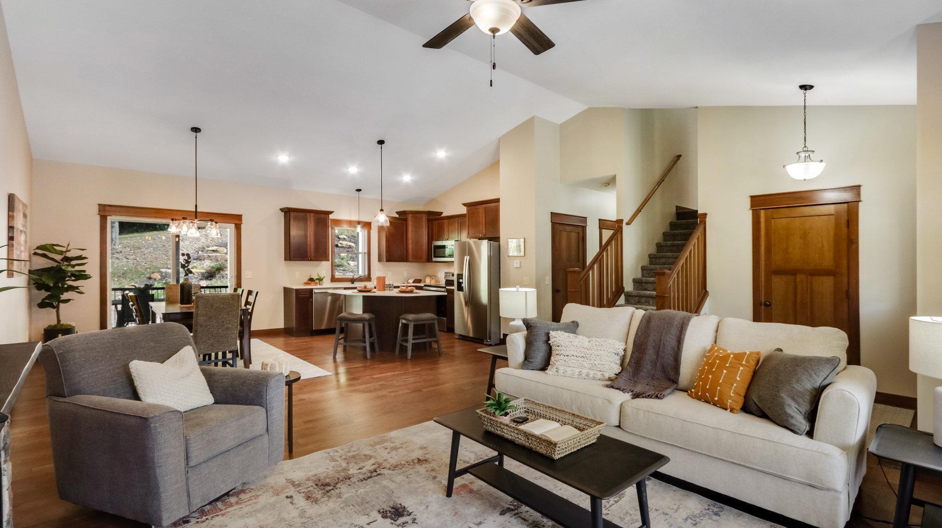 4715 Oakwood Hills Parkway, Eau Claire, Wisconsin image 6