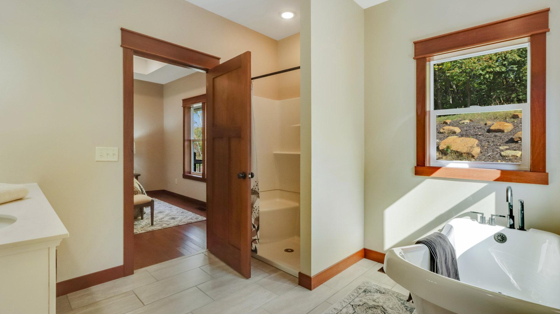 4715 Oakwood Hills Parkway, Eau Claire, Wisconsin image 18