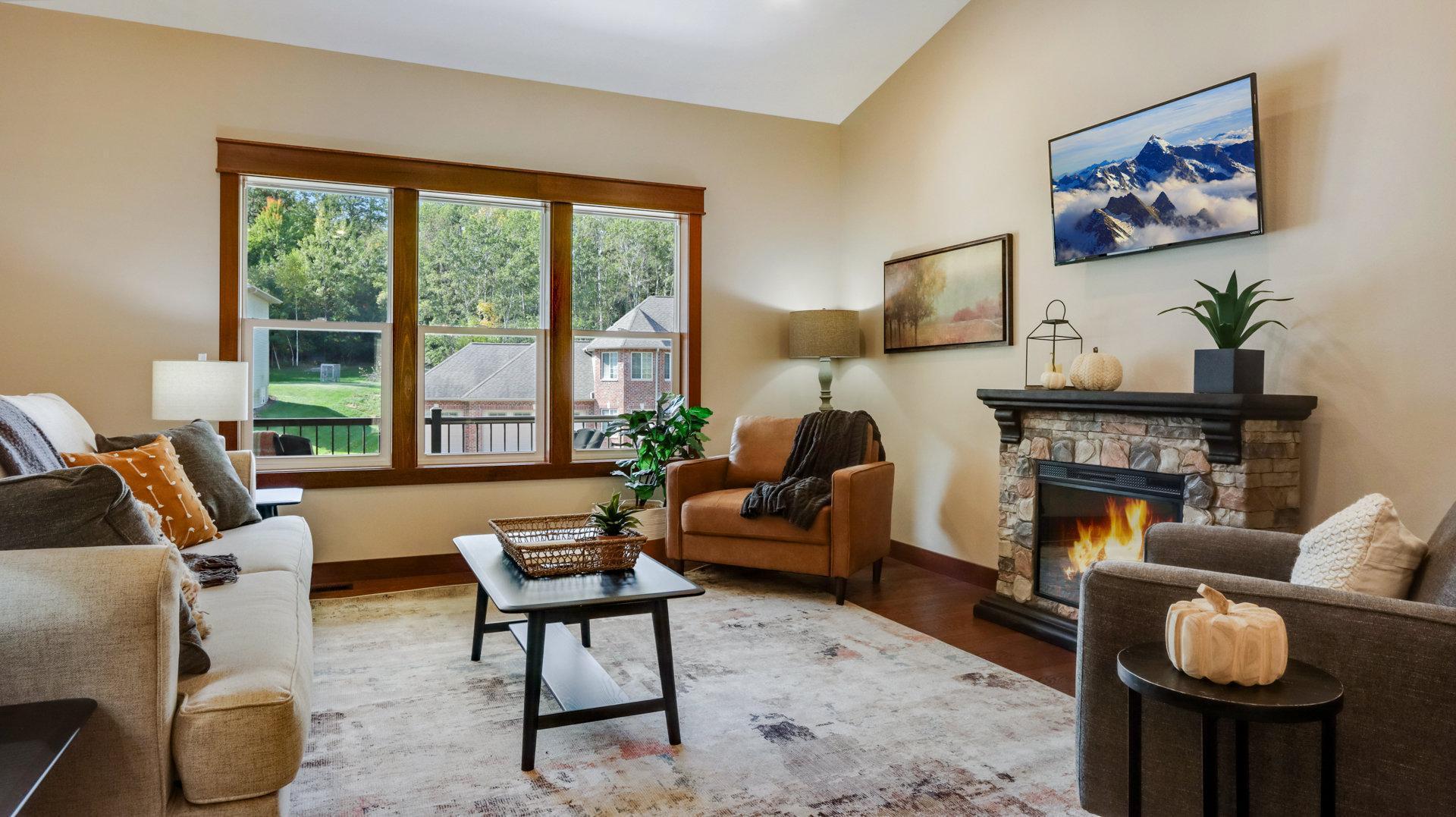 4715 Oakwood Hills Parkway, Eau Claire, Wisconsin image 9