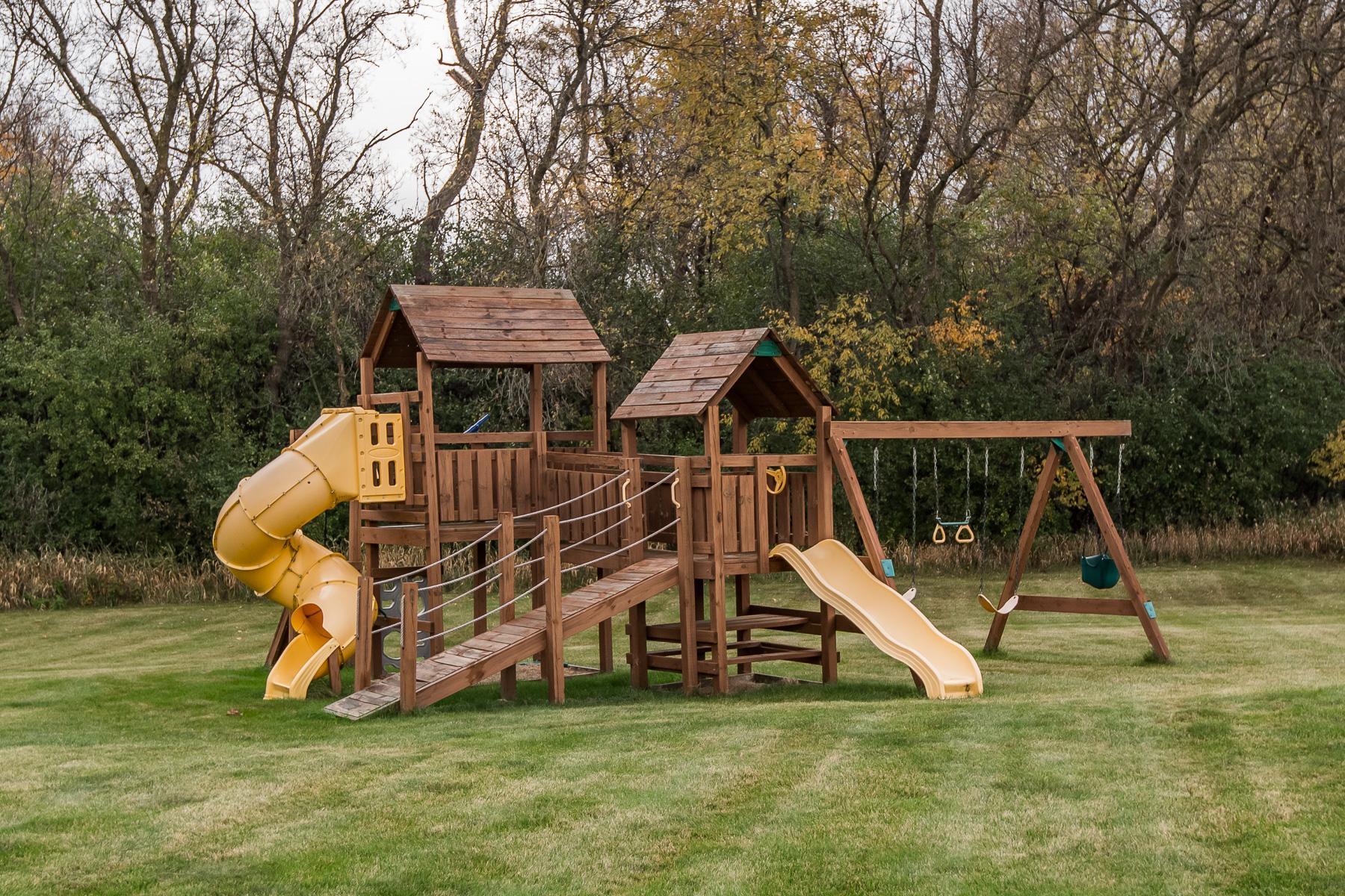 3931 Creek View Lane, Rochester, Minnesota image 9