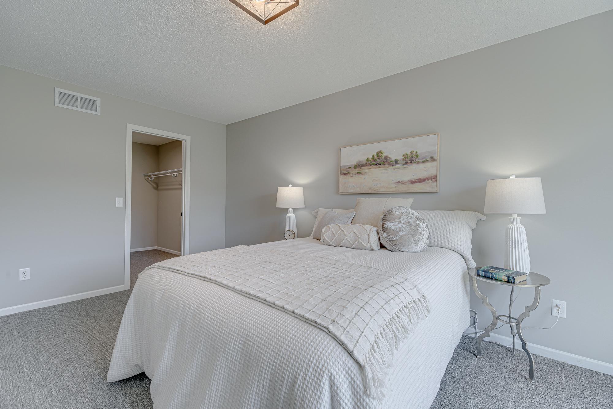 11244 Isanti Court, Minneapolis, Minnesota image 20