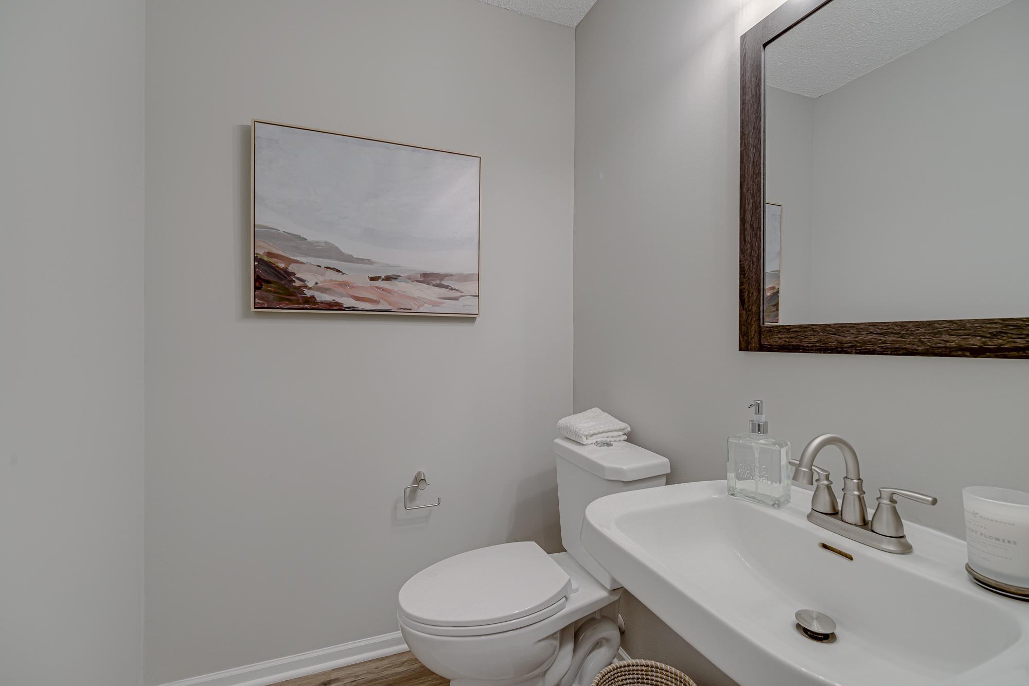 11244 Isanti Court, Minneapolis, Minnesota image 15