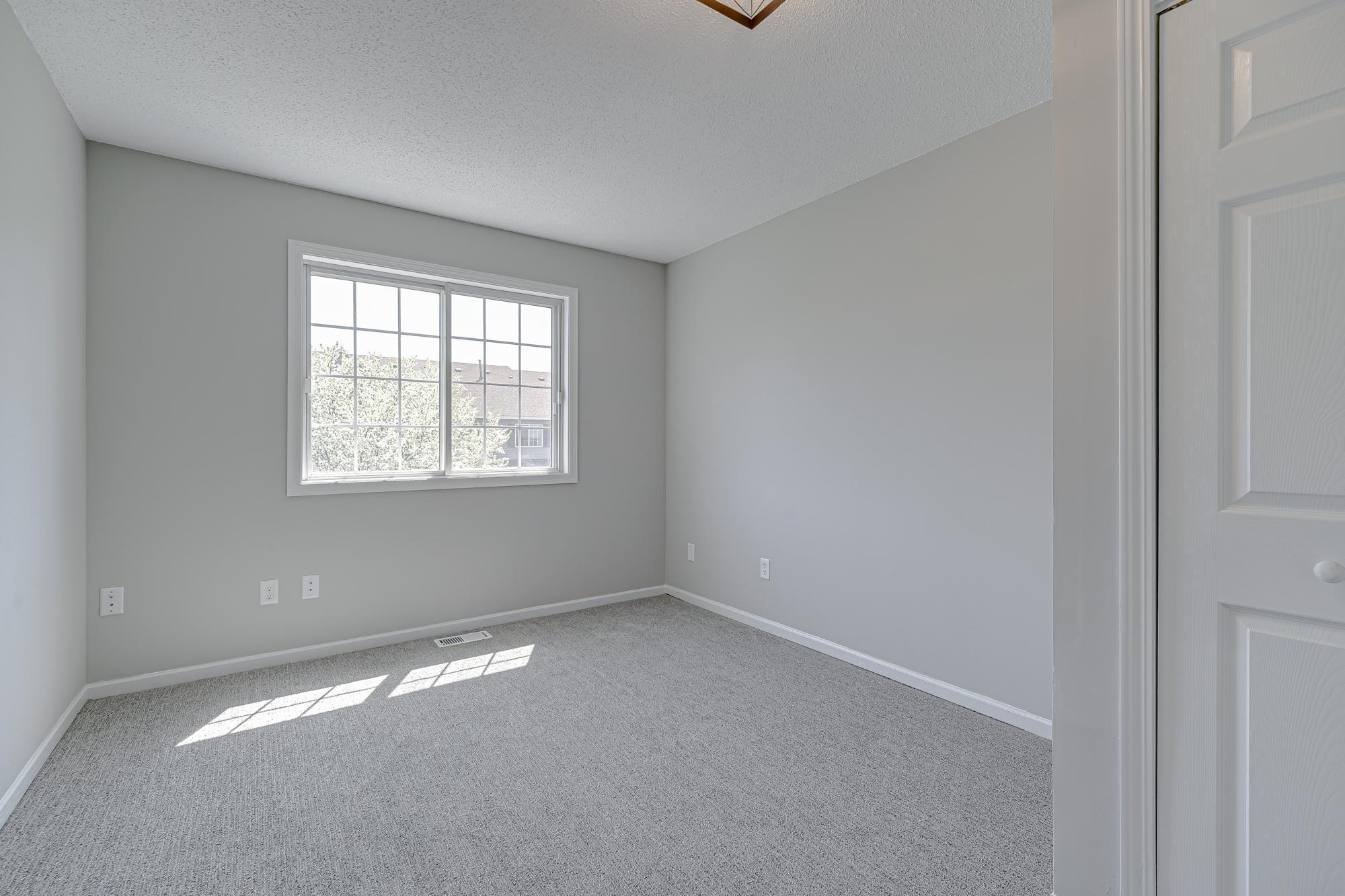 11244 Isanti Court, Minneapolis, Minnesota image 29