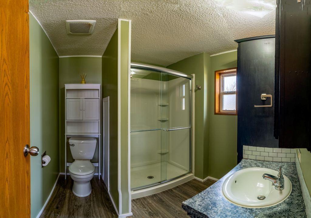 300 Kingsway Drive, North Mankato, Minnesota image 11