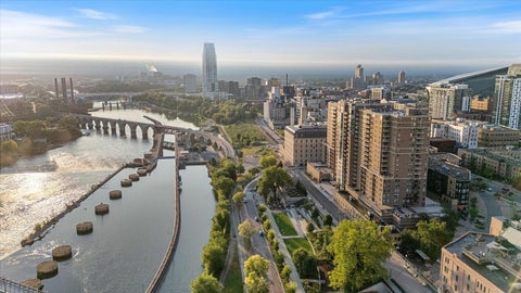 Condo For Sale - 401 S 1st Street<br/> Minneapolis, MN 55401
