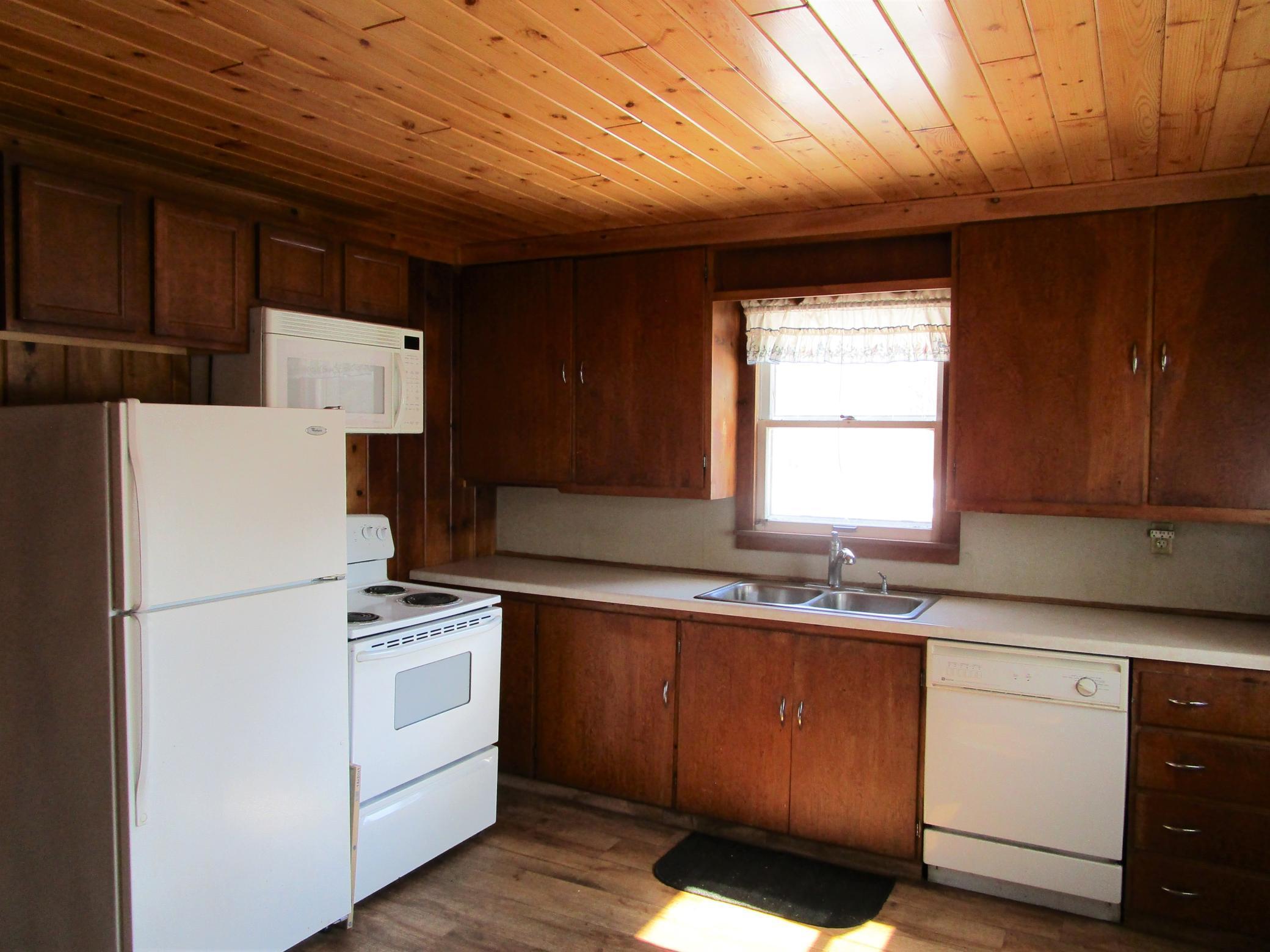 2562 Round Lake Road, Luck, Wisconsin image 12
