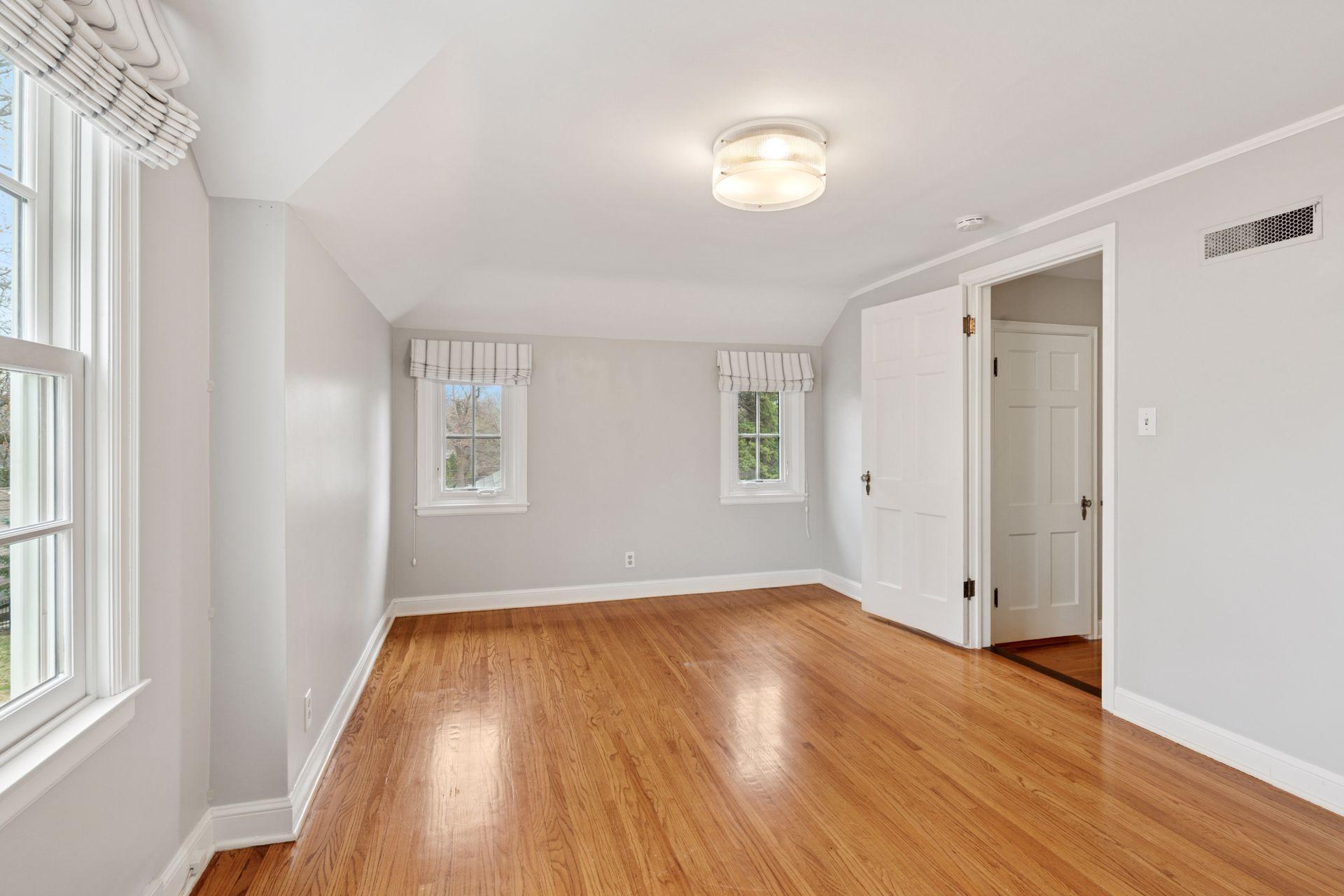 4387 Brook Avenue, Edina, Minnesota image 28