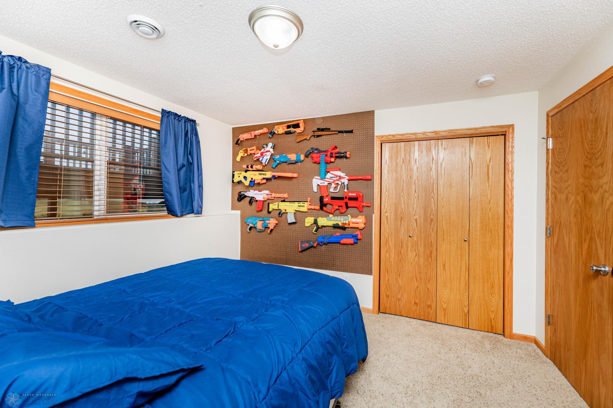 Fargo, North Dakota 58104, United States, 4 Bedrooms Bedrooms, ,3 BathroomsBathrooms,Residential,Active,86463