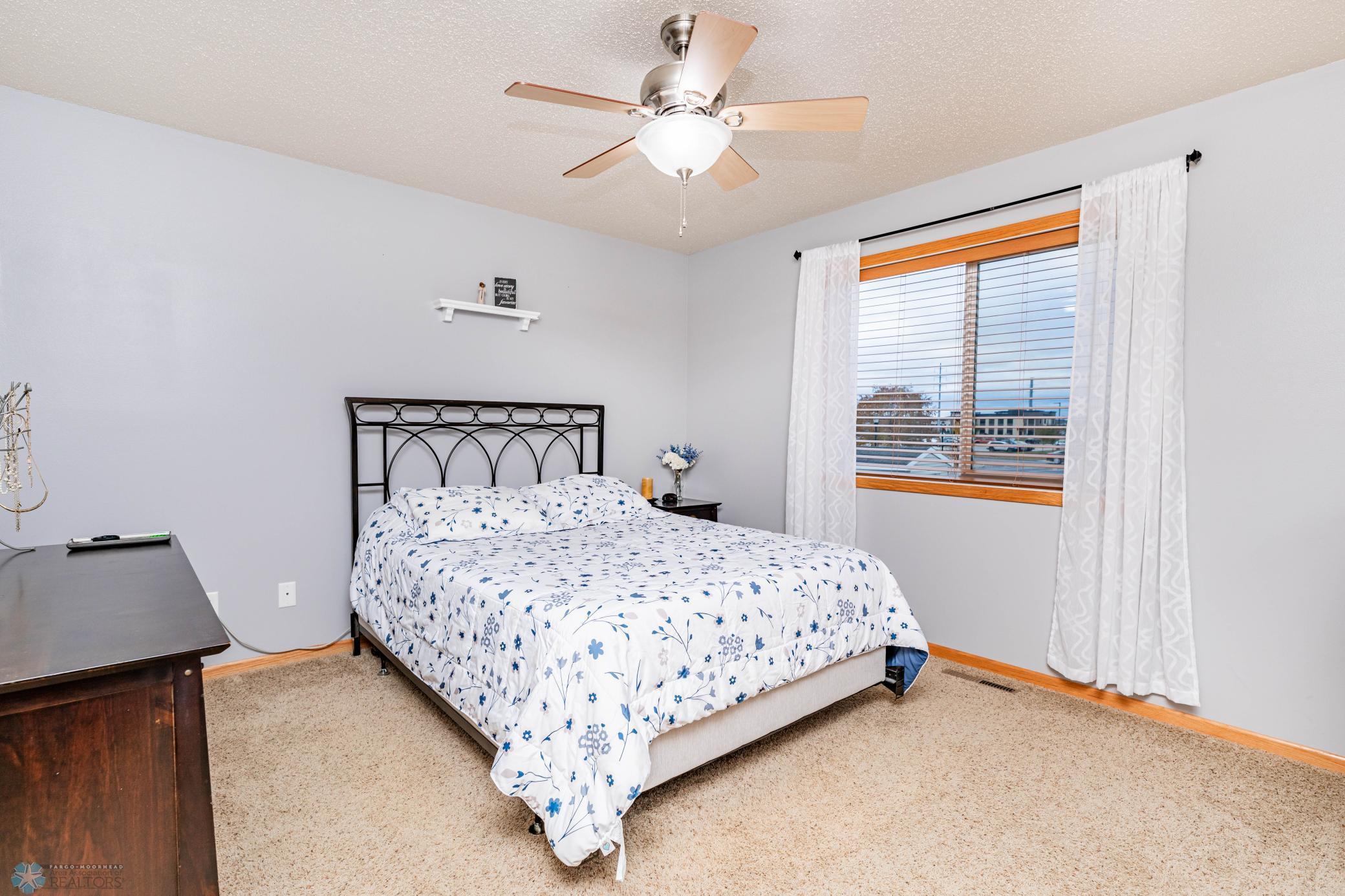 Fargo, North Dakota 58104, United States, 4 Bedrooms Bedrooms, ,3 BathroomsBathrooms,Residential,Active,86463