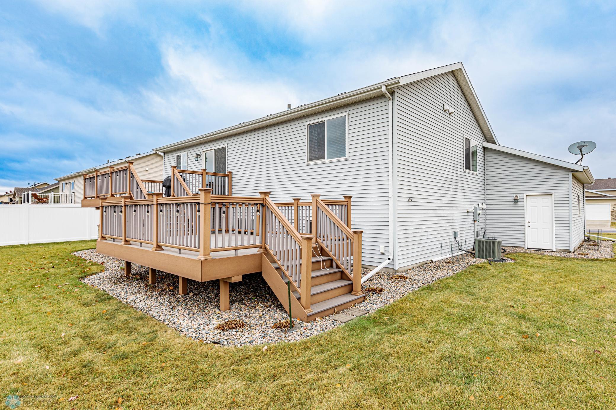 Fargo, North Dakota 58104, United States, 4 Bedrooms Bedrooms, ,3 BathroomsBathrooms,Residential,Active,86463